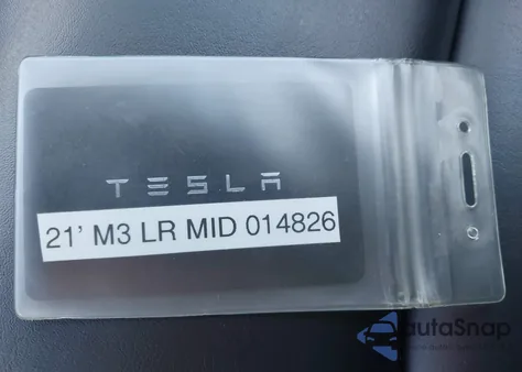 2021 Tesla Model 3 Long Range Dual Motor All-Wheel Drive z USA, uszkodzony, nr VIN 5YJ3E1EB0MF014826